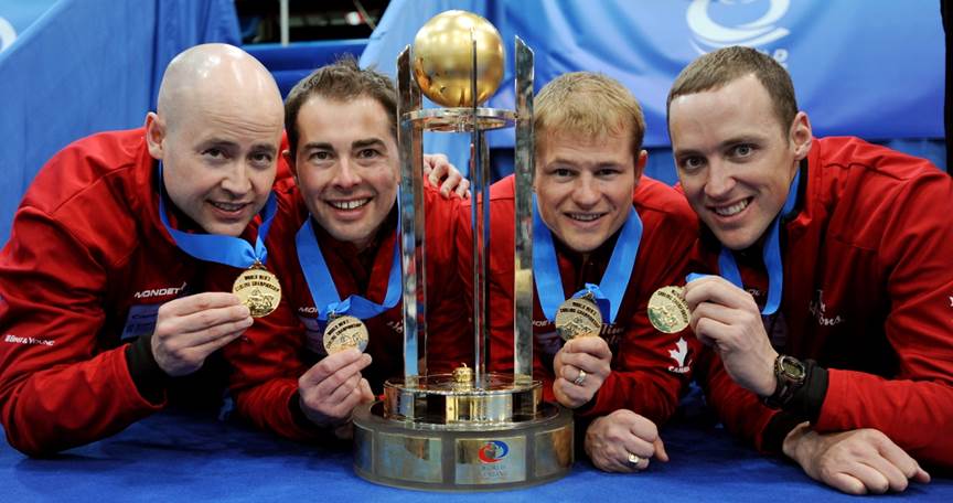 Koe World Champs Posing with Medals High Resolution.jpg